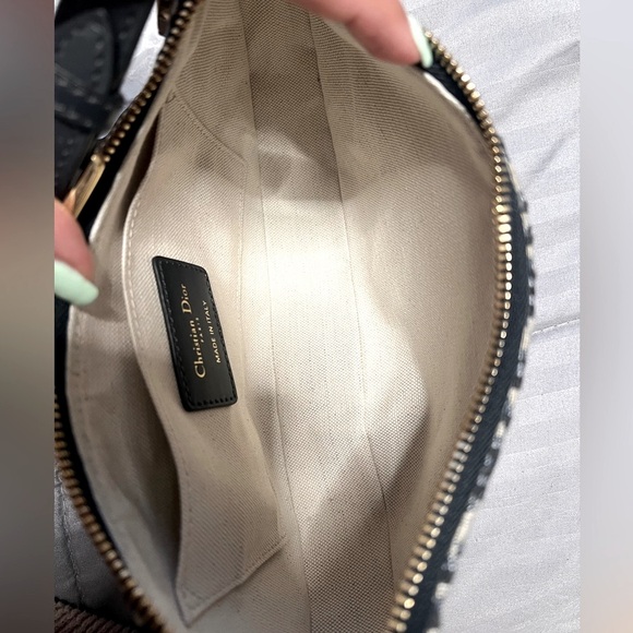 🚨Selling ASAP Christian Dior Lounge Bag - Picture 9 of 12